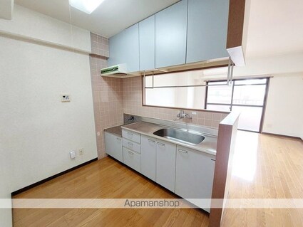 ビッグウエスト３[2LDK/57.19m2]のキッチン