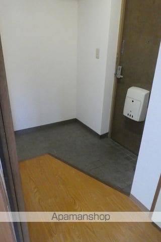 レヂデンス尾崎の内装写真