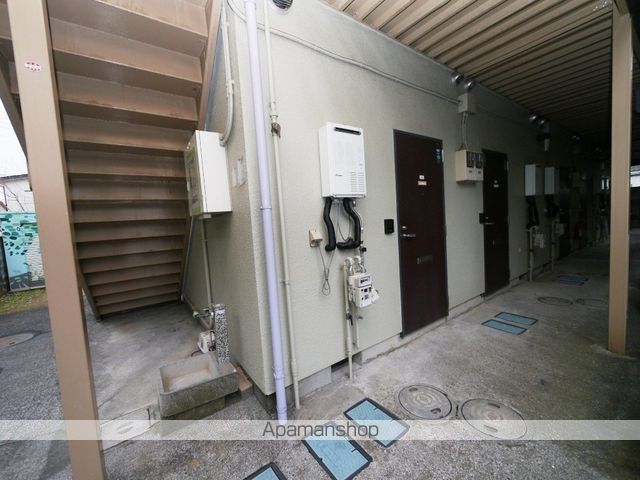 セレーヌ若狭の玄関写真