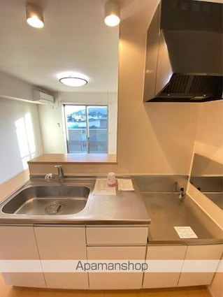 アーバンフラット六条Ⅲ[1LDK/43.4m2]のキッチン