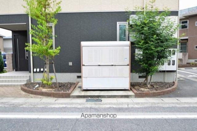 ぽてと B棟の玄関写真