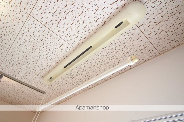 レクサス十日市IIの内装写真