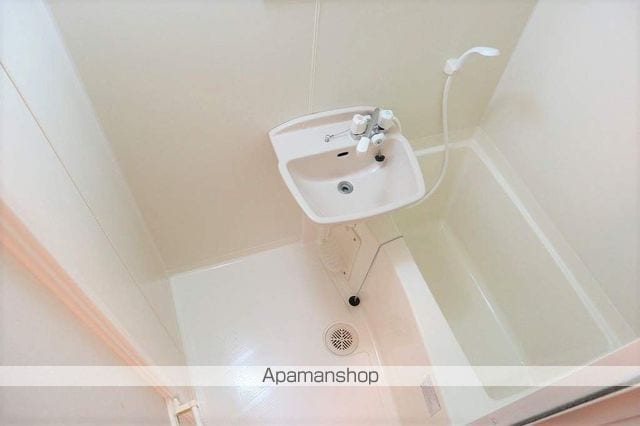 レオパレスワイナームの内装写真