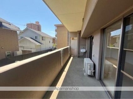 アルファステイツ城北御幸[3LDK/84.92m2]のバルコニー