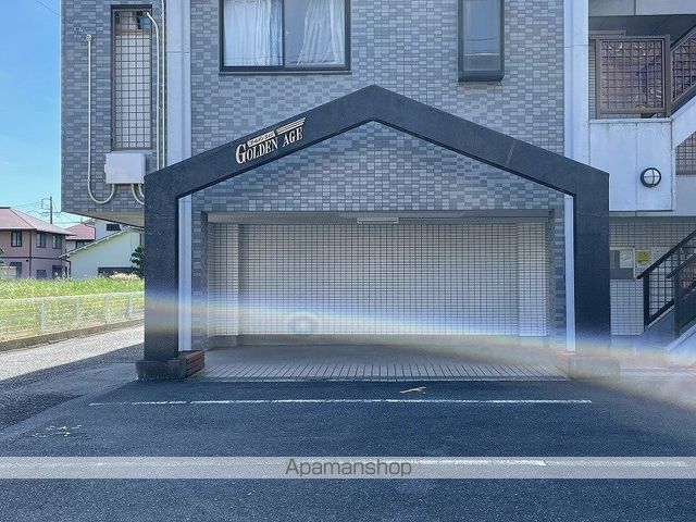 ゴールデンエイジの玄関写真
