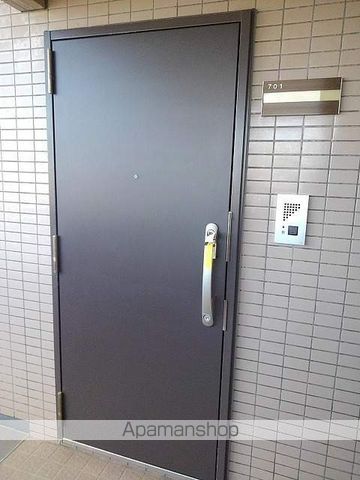 トーカンキャステール西湊町の玄関写真