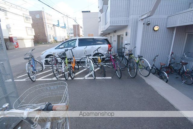 カンパーナ平岸の外観写真