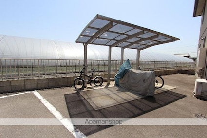 香川県高松市檀紙町[2LDK/54.07m2]の共用部3