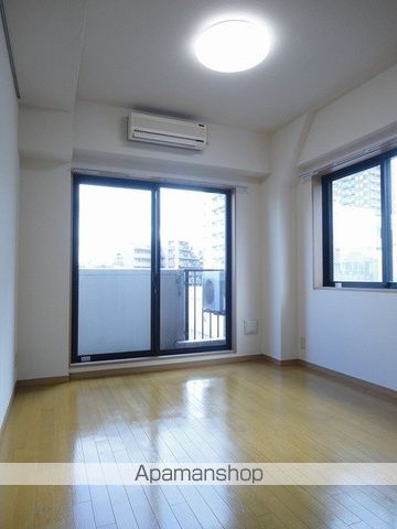 VIDA014の内装写真