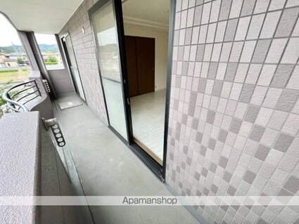 ラフォーレ２１[2LDK/57.75m2]の内装2