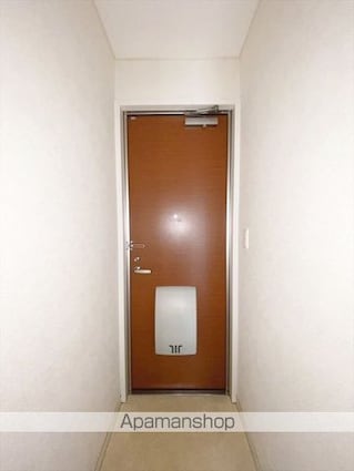 ロイヤルメゾン・プリモ[3LDK/81.74m2]の玄関