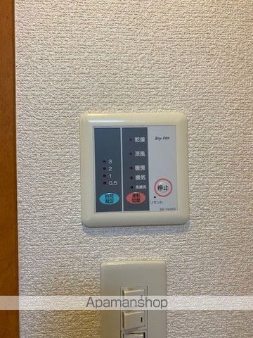 CANVASSすすきのの内装写真
