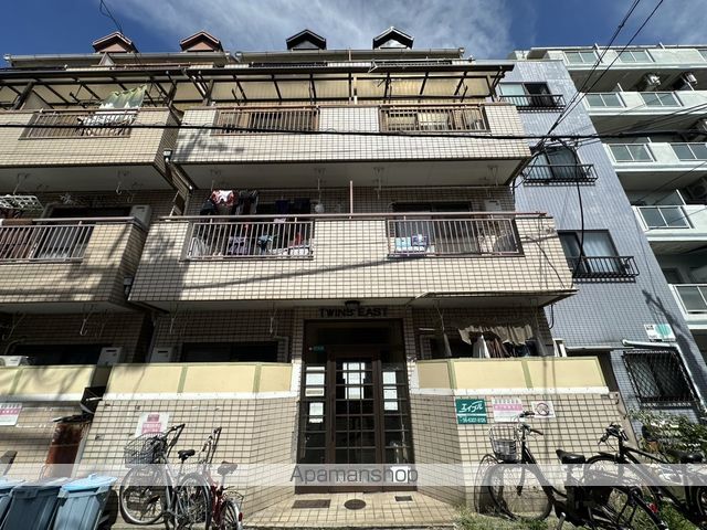 TWINS EASTの外観写真