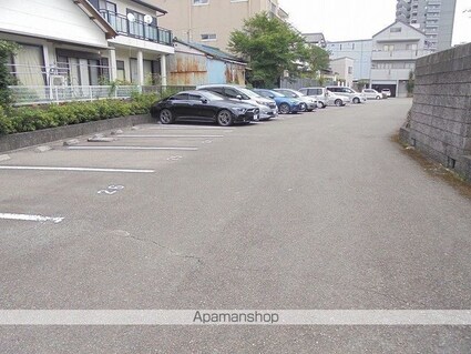 ハイツかおる[3LDK/69.61m2]の駐車場2