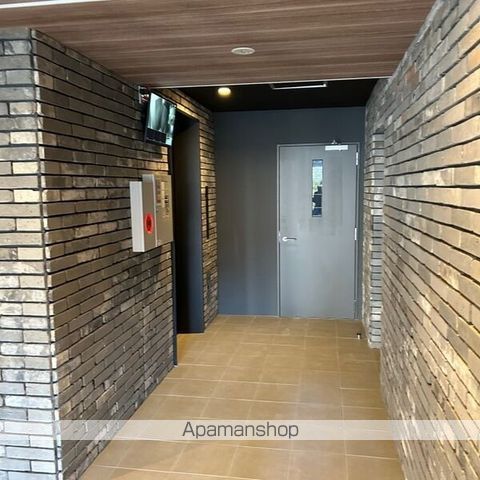 アーチレジデンス名駅北の玄関写真