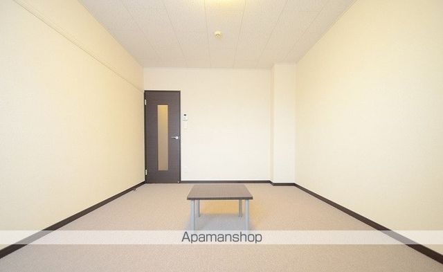 レオネクストミイソレイユの内装写真