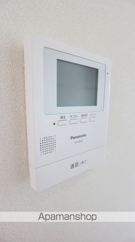 ランドロード・オチ千日の内装写真