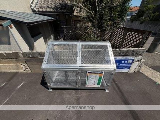 イーリッチテラス関屋本村の外観写真