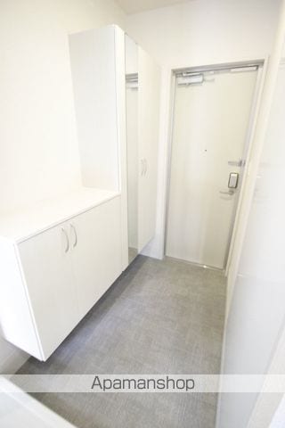 クリスタ Bの内装写真