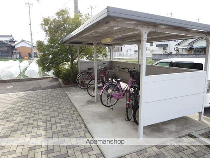 香川県丸亀市山北町[1K/30.96m2]の駐車場