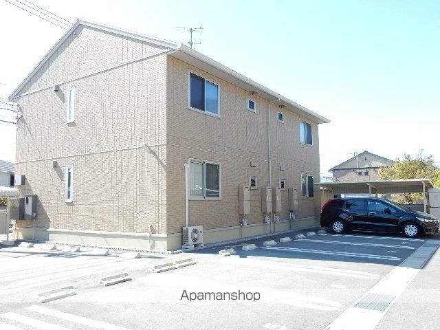 スプリング フィールド A棟の外観写真