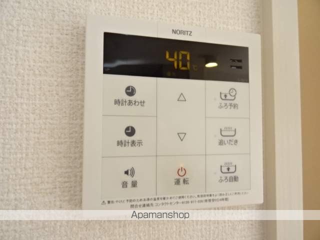 LEONIDSAの内装写真