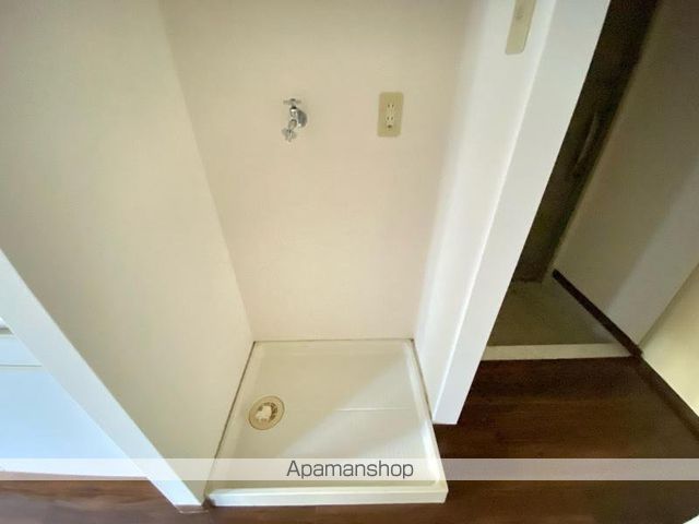 ラヴィエ番町の内装写真