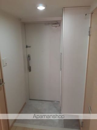 東京都中央区日本橋横山町[1LDK/40.15m2]の玄関