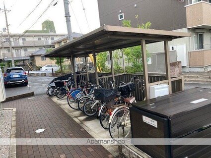 滋賀県大津市一里山１丁目[2LDK/58.2m2]のエントランス2