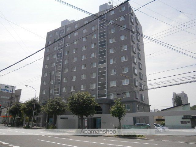 エクセルシオールプレタ学園前の外観写真