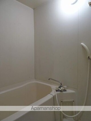 ホワイトキャッスル遠見塚７番館[1K/23.6m2]のバス