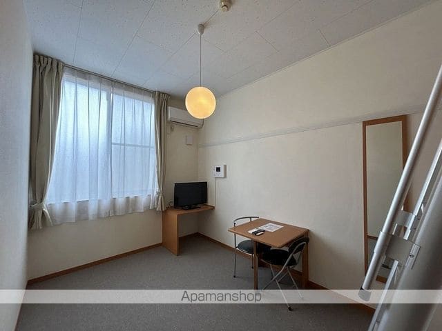 レオパレスAKANEの内装写真