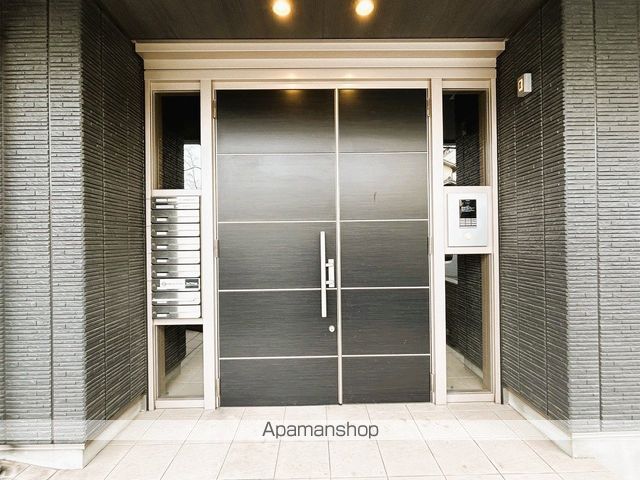 アーテルの玄関写真