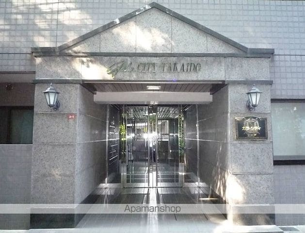ガラ・シティ高井戸の外観写真