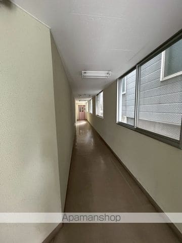 ビジョン616の玄関写真