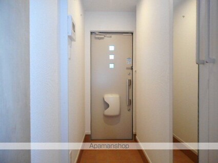 ウッド　ウィル[1R/40.16m2]の玄関