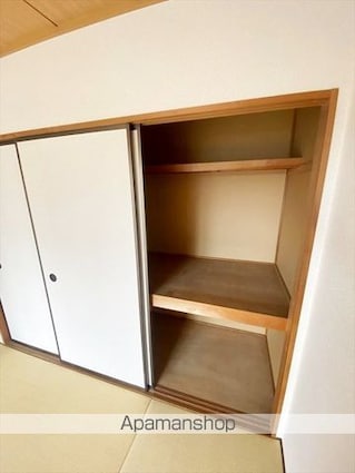 セジュールオーク　Ｂ棟[3DK/50.09m2]の収納