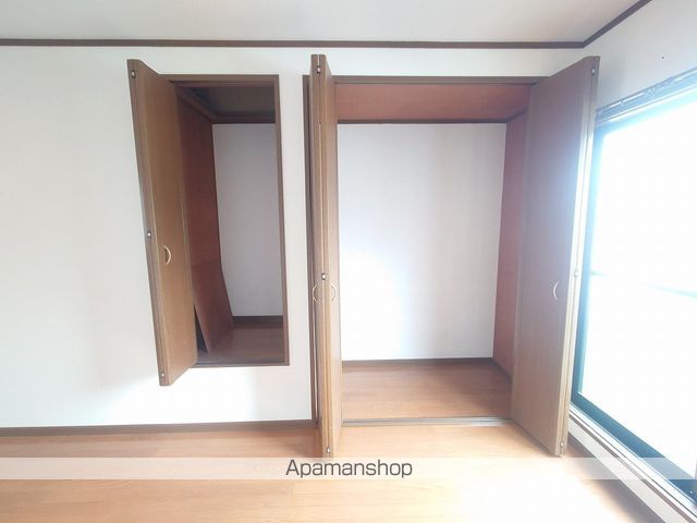 レジデンス紫園 Aの内装写真