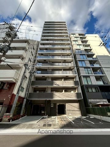 コンフォリア・リヴ淡路町一丁目の外観写真