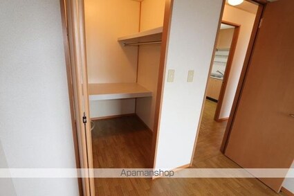 カメリアハイツ　Ｂ棟[2DK/50.42m2]の収納