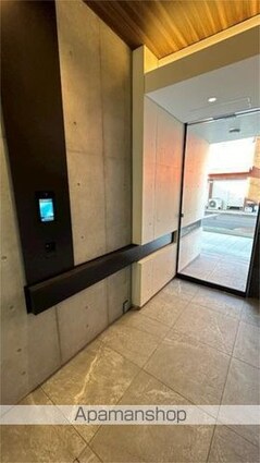 東京都三鷹市上連雀４丁目[2DK/44.83m2]の共用部3