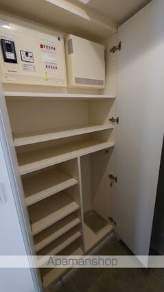 プラウドフラット三軒茶屋Ⅱ[1LDK/41.58m2]の収納