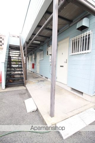 ドミール小川の玄関写真