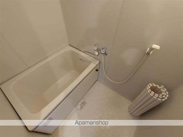 ハイネス青葉C棟の内装写真