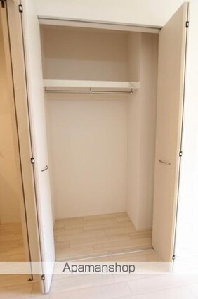 ラティール．Ⅴ　[1K/30.6m2]の収納