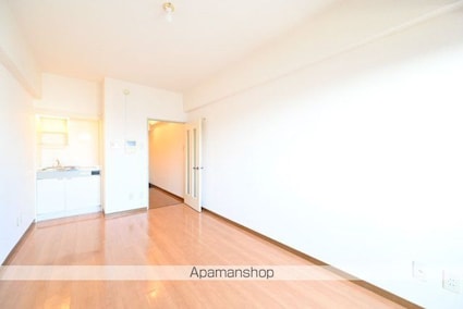 東京都世田谷区代田４丁目[1R/19.76m2]のリビング・居間2