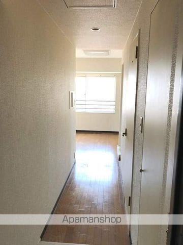 インター・フェルティR2甲子園の内装写真