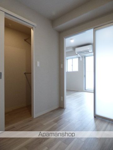 COMFORIA江坂広芝町の内装写真