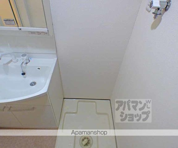 エターナルコート三条の内装写真