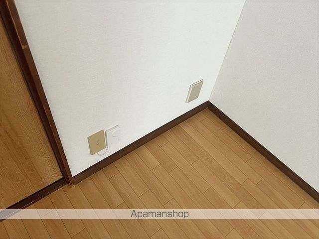 新栄ハイツの内装写真